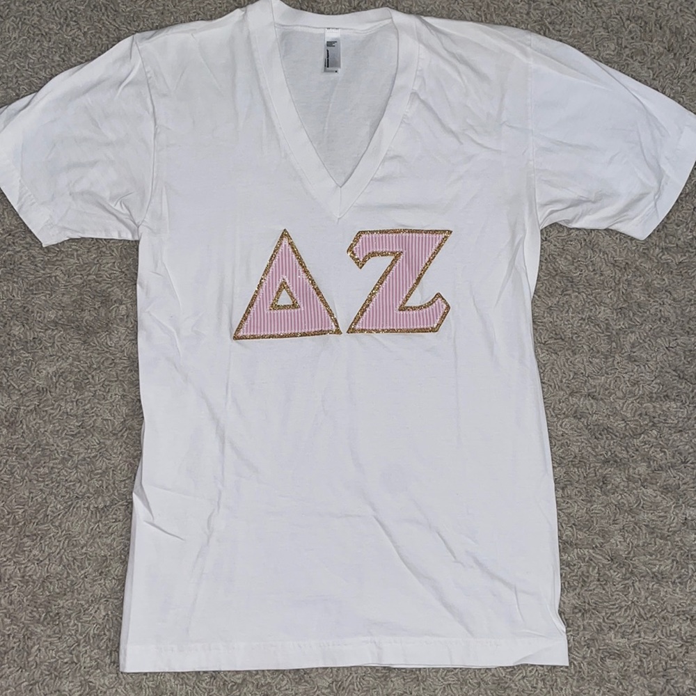 Delta Zeta Stitched Letters V-neck T-shirt